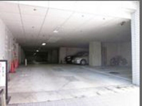 駐車場(★★駐車場★★)