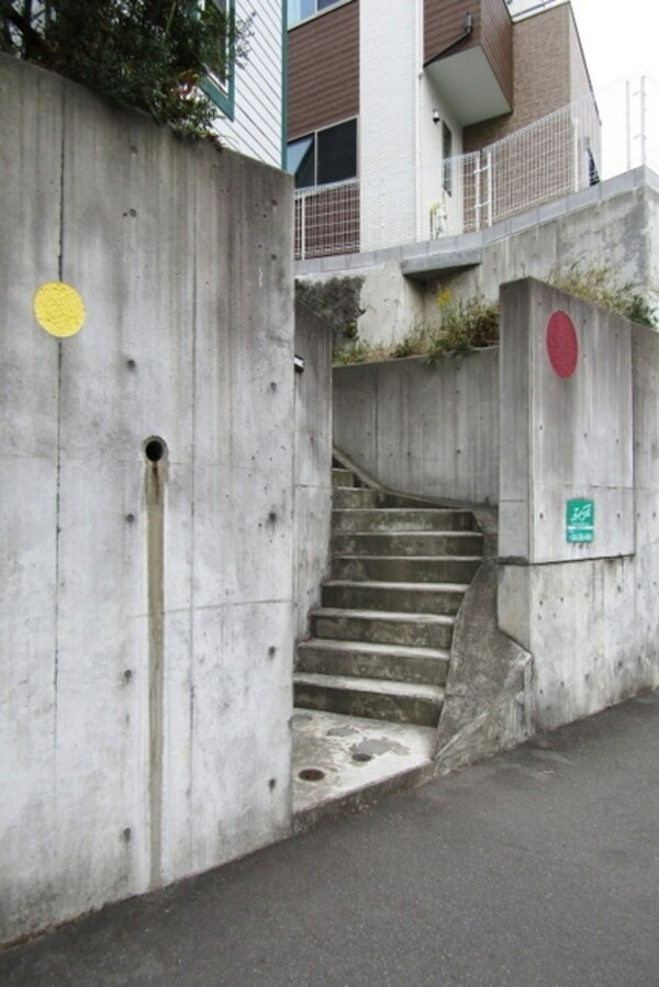 エントランス(★★エントランス★★)