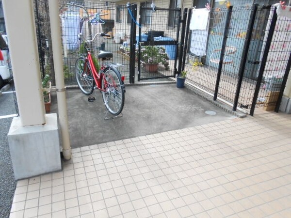 共有部分(★★駐輪場★★)