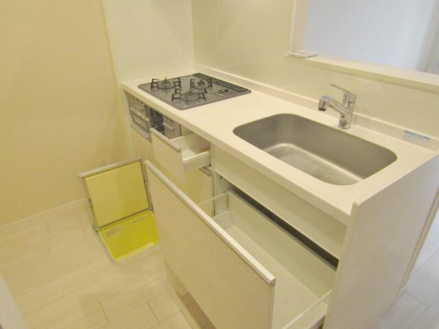 物件内観写真9　(★床下収納があります★)