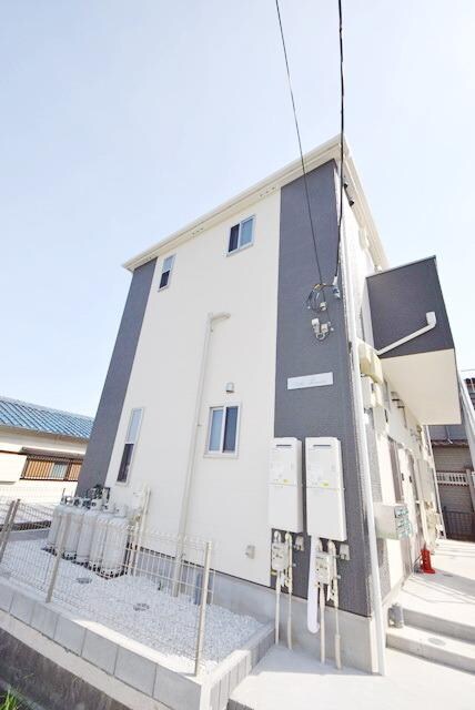 物件外観写真1　(★★眺望、陽当たり良好です！★★)