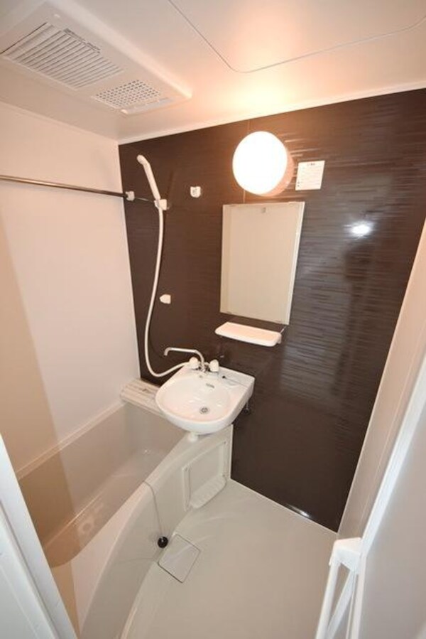 バス／シャワールーム等