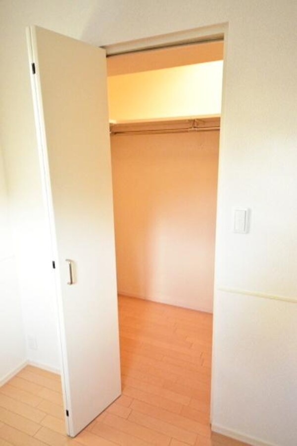 収納(★★便利なウォークインクロゼット★★)