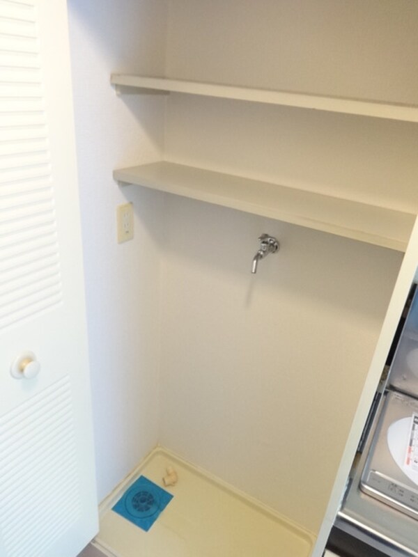 設備(★★洗濯機も扉で隠せますよ★★)