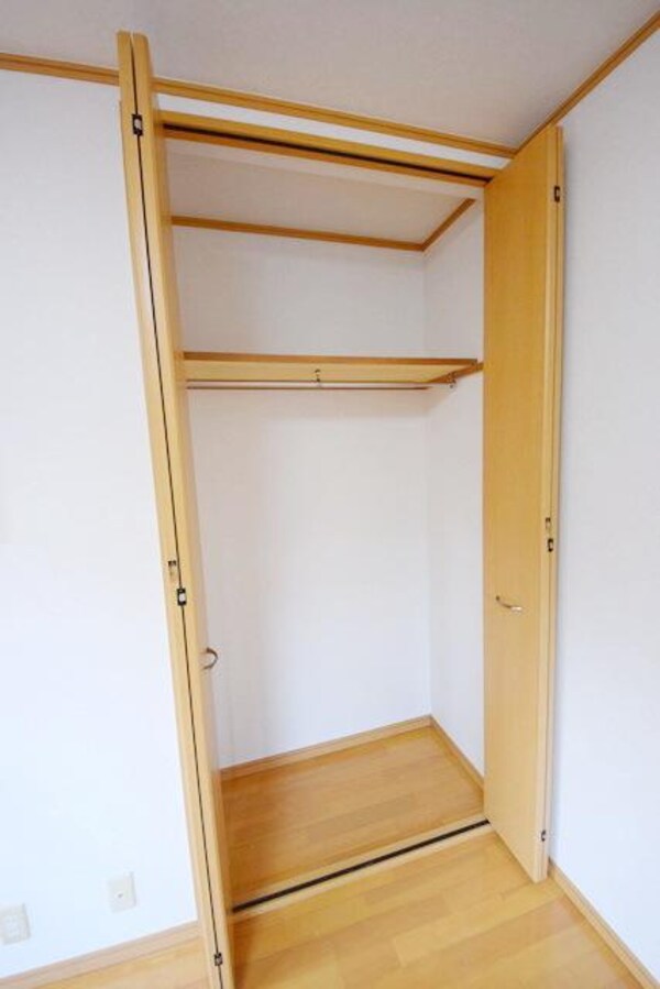 設備(★★大きなクローゼットも完備です★★)