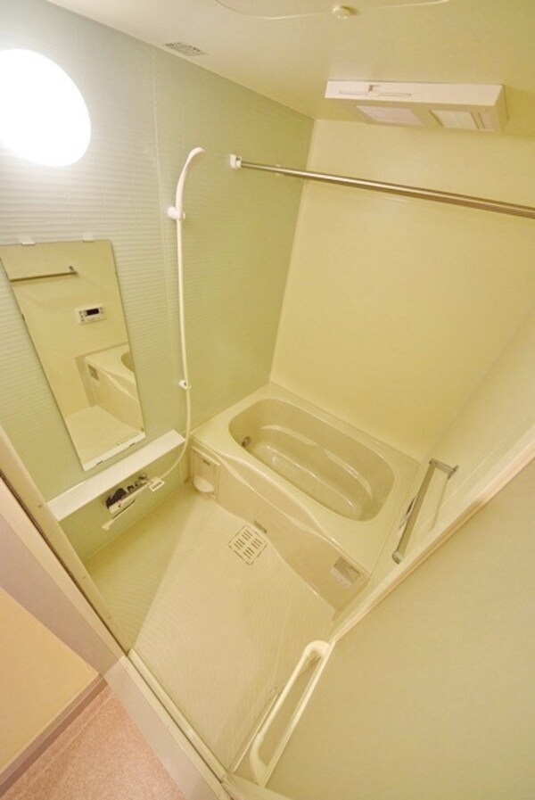 バス／シャワールーム等(★★同物件別部屋参考画像★★)