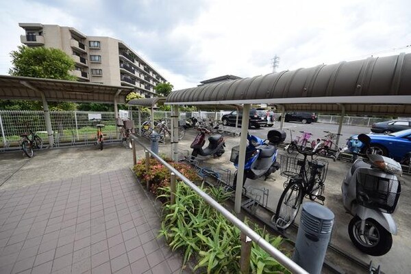 共有部分(★★敷地内、駐輪場★★)