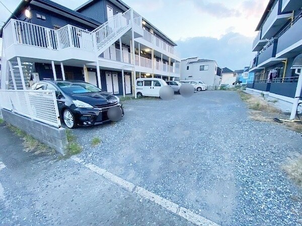 駐車場(駐車場)