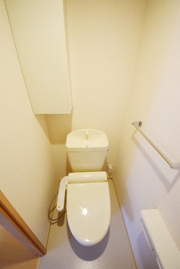 トイレ(★★温水洗浄便座付トイレ★★)
