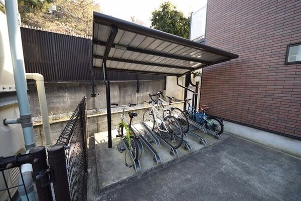 共有部分(★★2011年築物件★★藤沢駅まで平坦です★★)