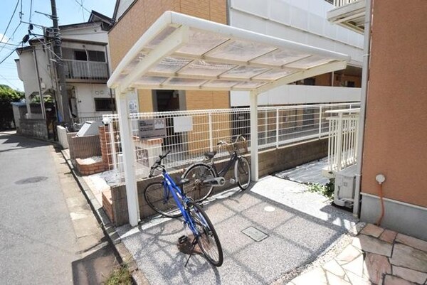 共有部分(★★屋根付の駐輪スペース★★)