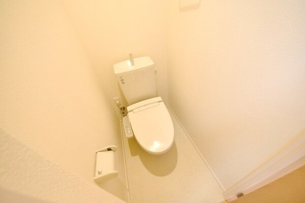 トイレ(※別部屋参考写真※)