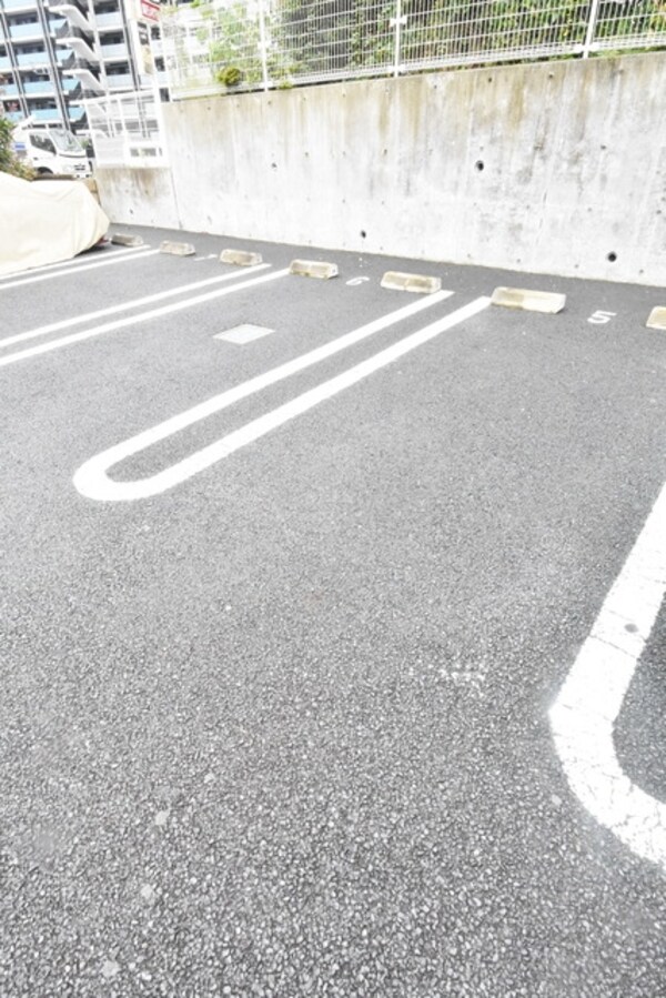 駐車場(★敷地内駐車場あり★)