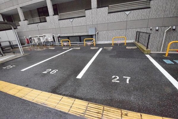 駐車場(★駐車場★)