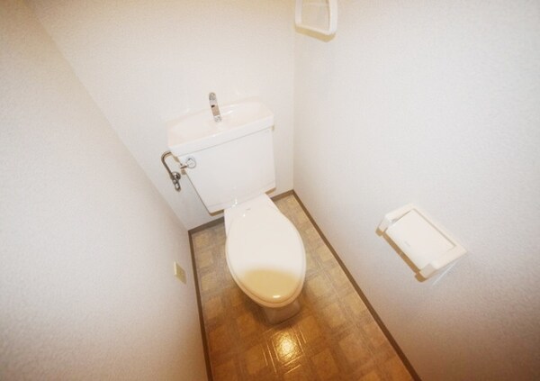 トイレ(別部屋参考写真)