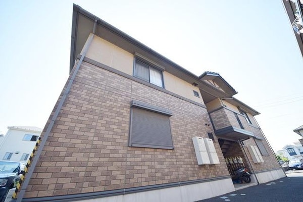 外観(★大和ハウス施工の賃貸住宅！設備・収納充実★)