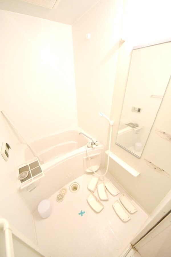 バス／シャワールーム等(★バスルーム★)