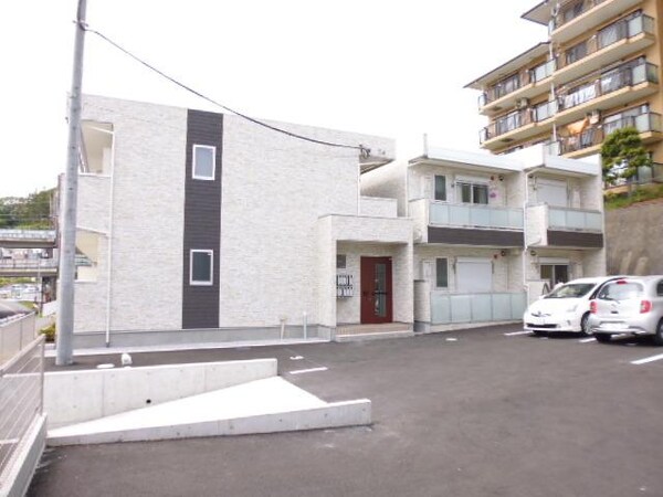 エントランス(★敷金礼金ゼロのお得な物件です！★)