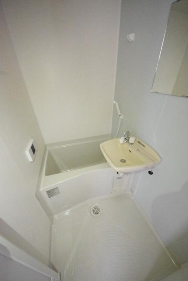 バス／シャワールーム等(★★追焚き機能完備★★)