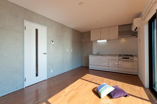 リビング・居室(★★日の入る暖かいお部屋★★)