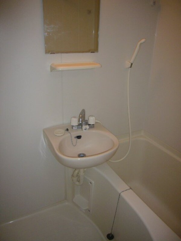 バス／シャワールーム等(現況優先)