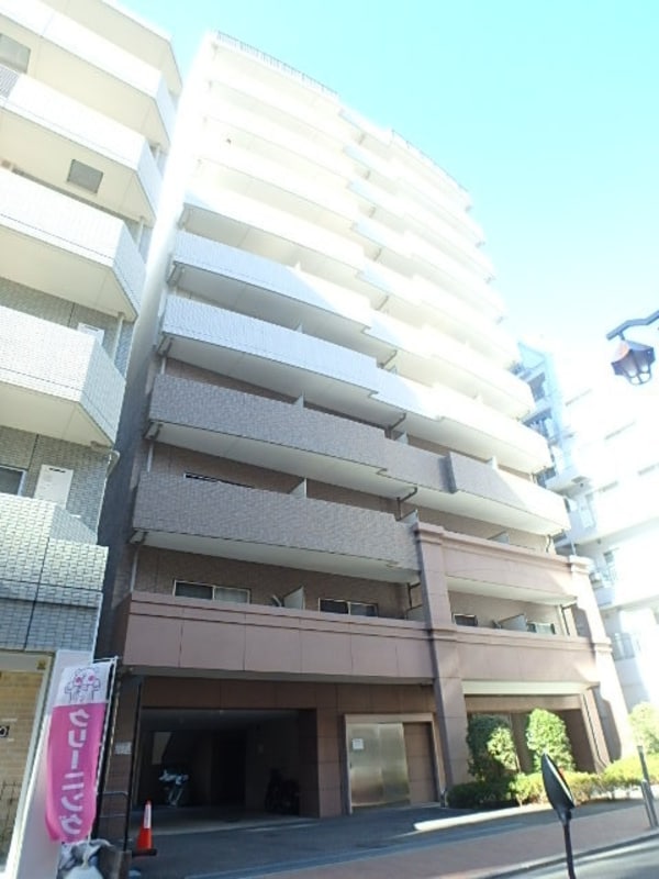 外観(★ラゾーナ徒歩圏内★)