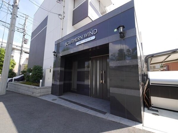 エントランス(★建物入り口前★)