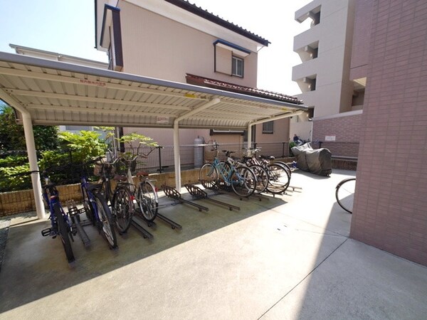 共有部分(★屋根付き駐輪場★)