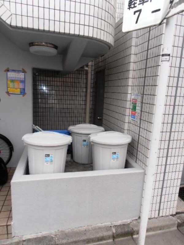 共有部分(★ゴミ捨て場★)