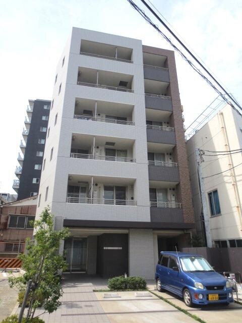 物件外観写真1　(★オートロック＆防犯カメラのセキュリティ！★)