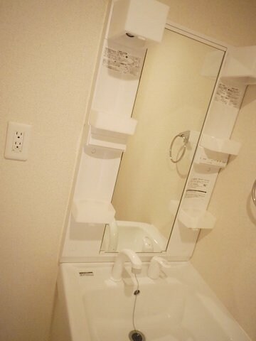 物件内観写真17　(洗面)