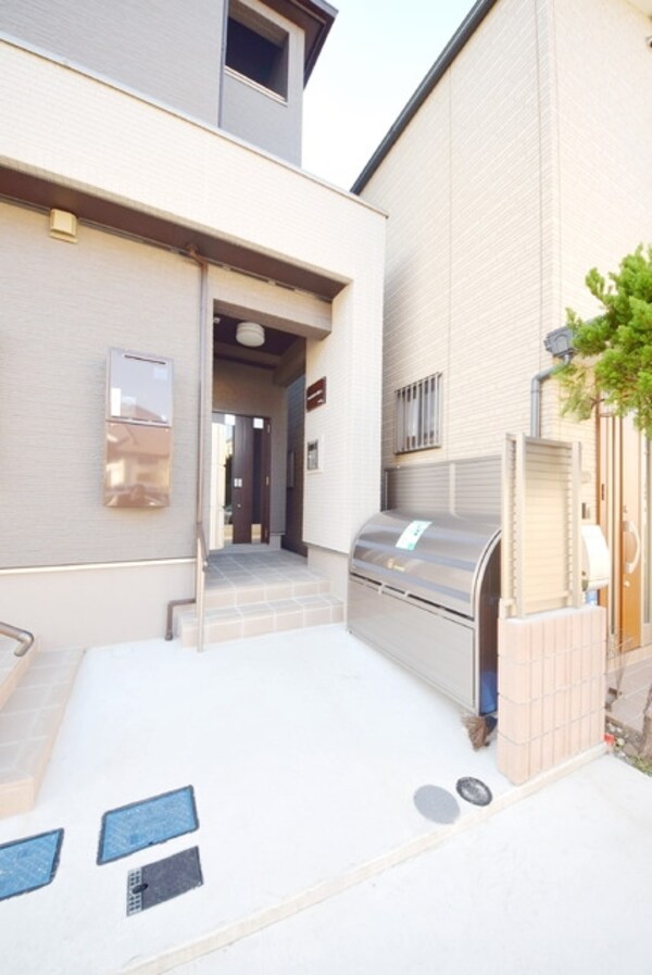 エントランス(★★エントランス★★)