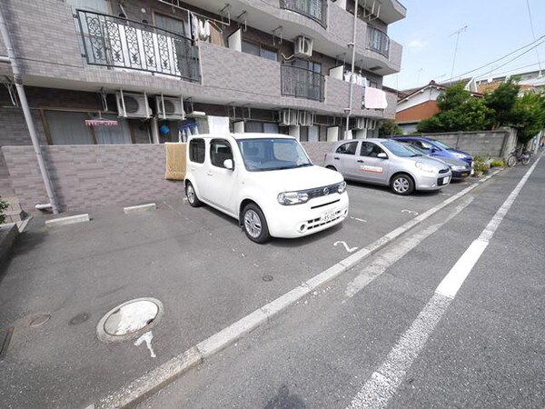 駐車場(★駐車場！★)