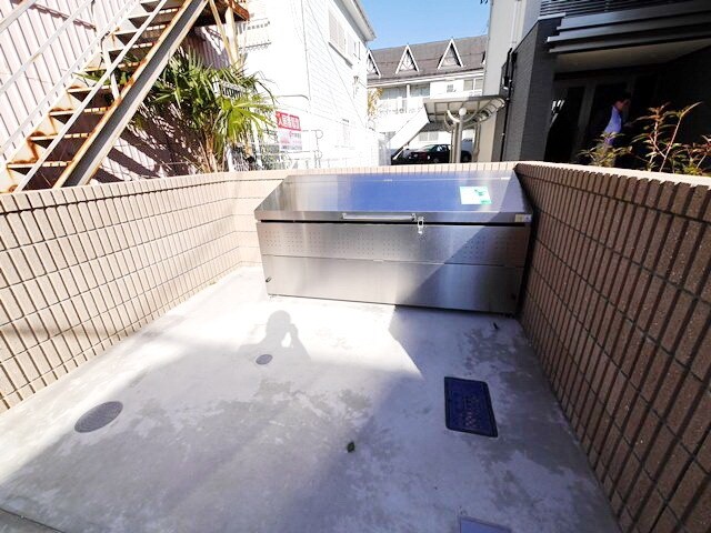 共有部分(★敷地内バイク置き場！★)