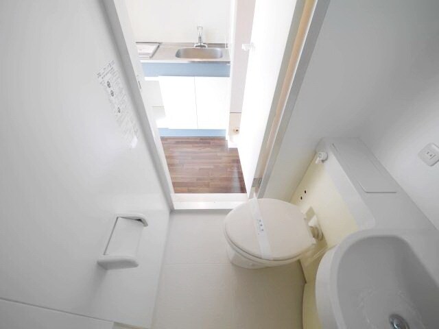 物件内観写真9　(★トイレ（３点ユニット）★)