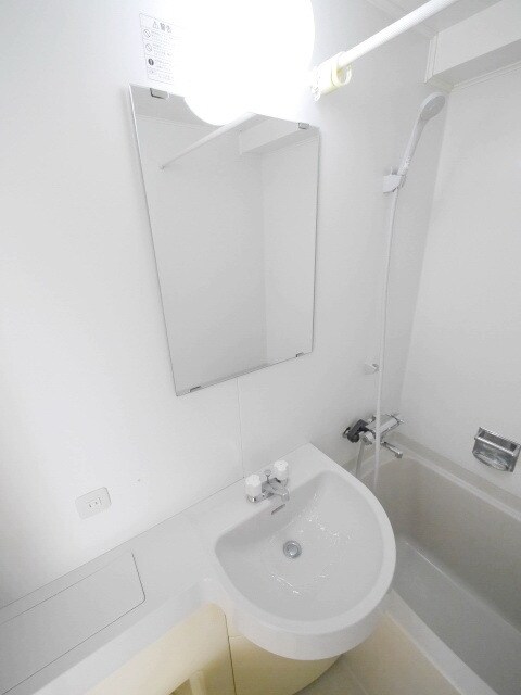 物件内観写真11　(★洗面台（３点ユニット）★)