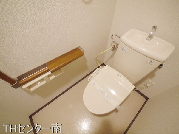 トイレ(★タウンハウジング鷺沼店まで→ＴＥＬ0448706656★)