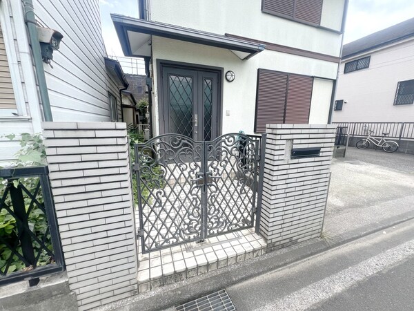 エントランス(庭)