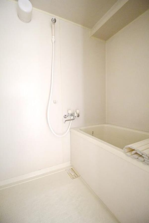 バス／シャワールーム等(※別部屋参考写真)