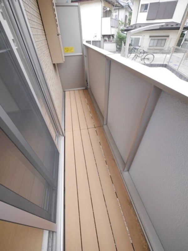 バルコニー(同シリーズ)