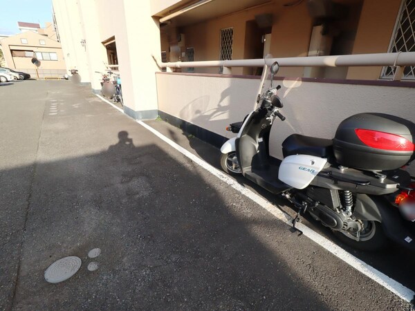 駐車場(駐車場)