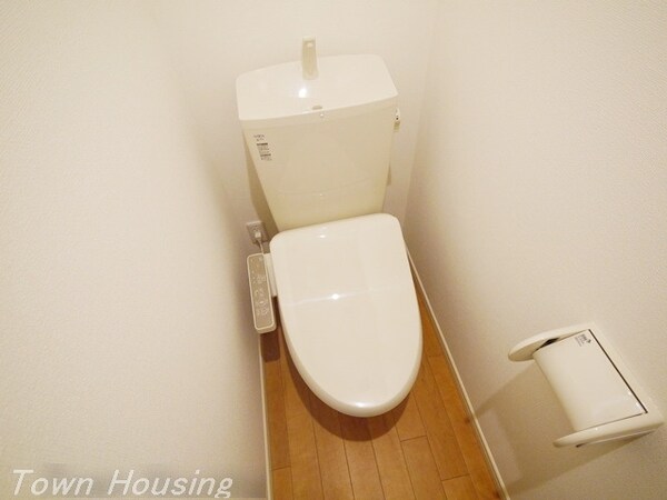 トイレ(別号室参考写真)