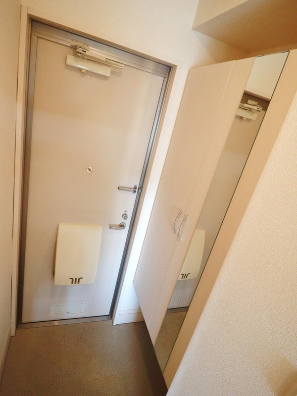玄関(玄関)