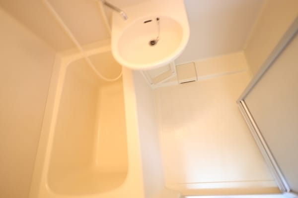 バス／シャワールーム等(※別部屋参考写真です)