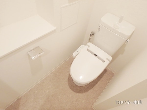 トイレ(同シリーズ)