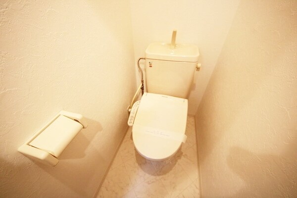 トイレ(同シリーズ)