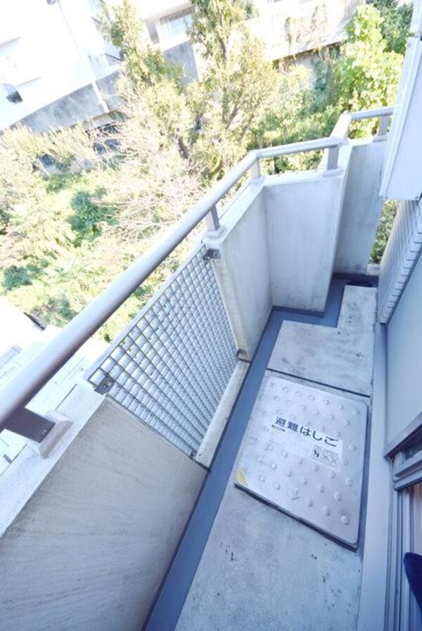 設備(★★バルコニー★★)