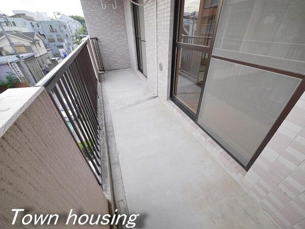 バルコニー(同シリーズ)