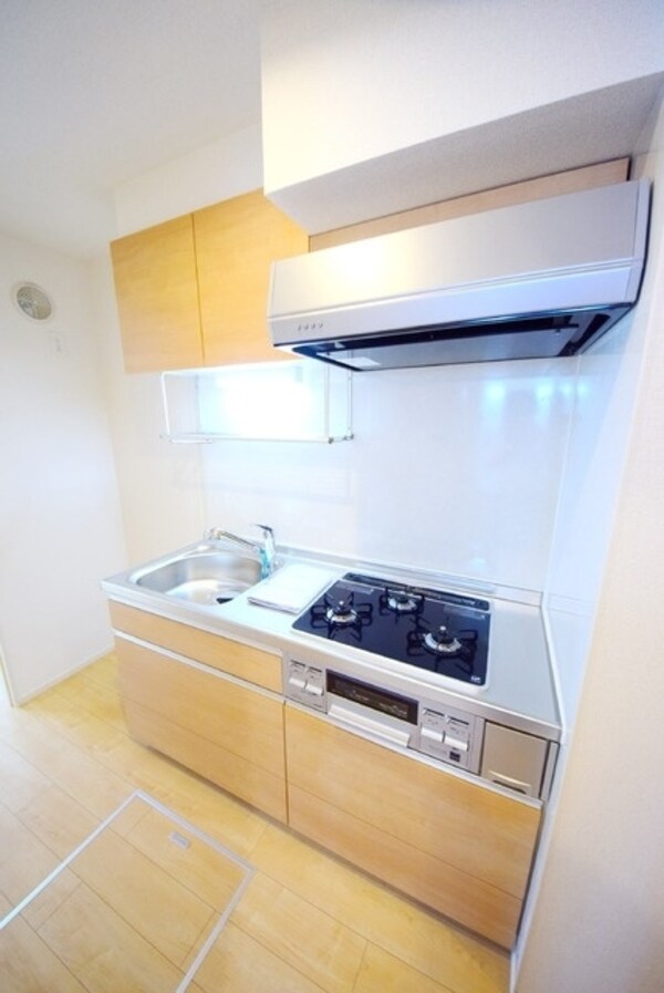 キッチン(★★広々キッチンスペース完備★★)