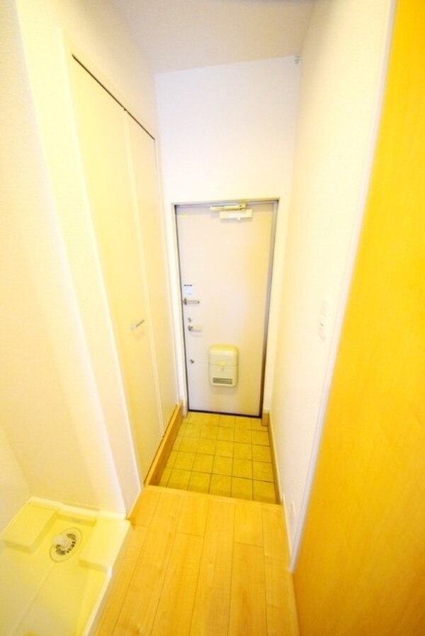 玄関(★★広々玄関スペース完備★★)